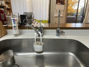 長野キッチン取付け隊　浄水器の取り外し　施工前